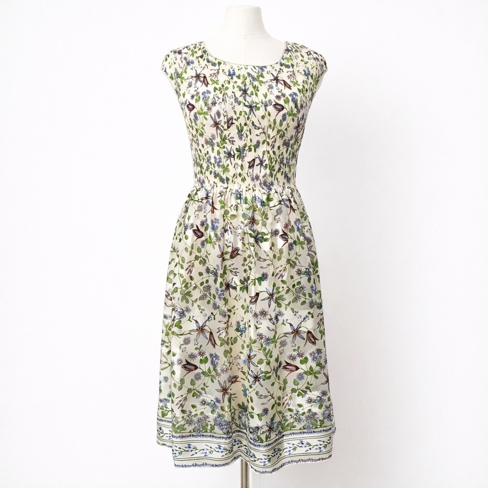 Sophie Max Floral Dress M NWT Smocked Stretch Spring Summer $98